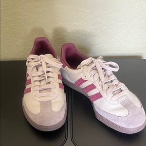 adidas Women's Sneakers in White and Purple